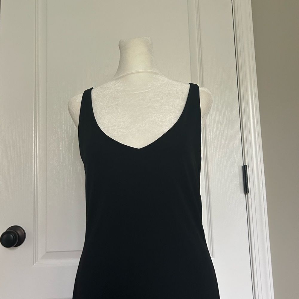 Ralph Lauren Minimalist Black V-Neck Sleeveless Slip Dress Midi 100% Rayon - Picture 6 of 9